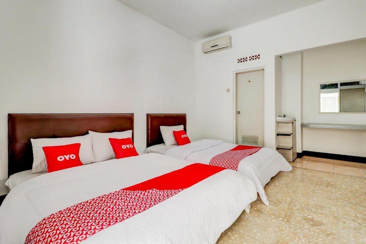Oyo 3341 Ten Guest House Bandung Exterior photo